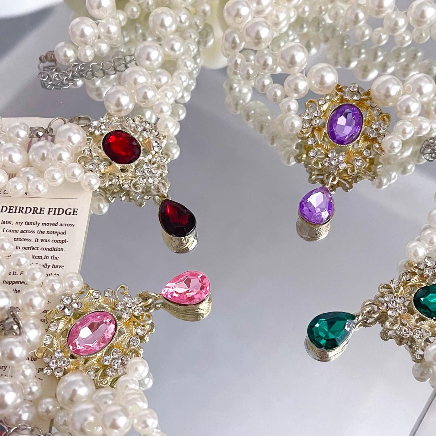 Pearl Pet Necklace with Gem Pendant