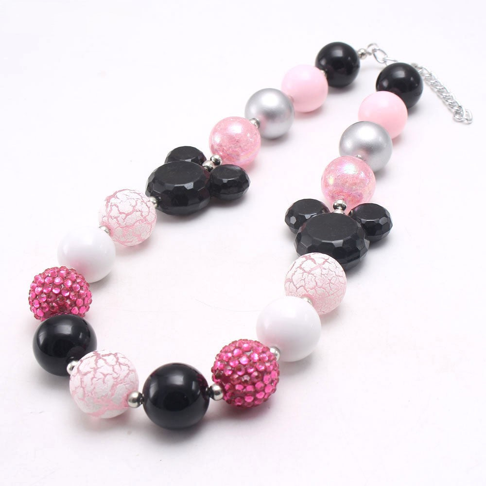Black pink silver beaded dog necklace with white crackle-look and sparkle beads