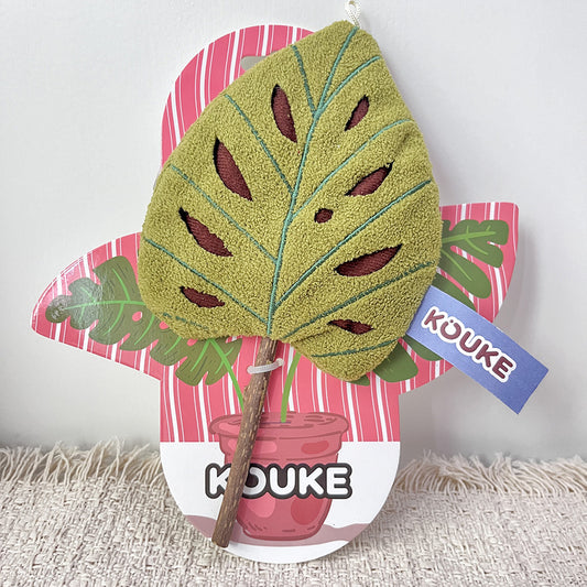 Interactive leaf-shaped catnip plush cat toy with natural silvervine stick for indoor cats