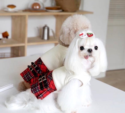 Plaid Dog Kilt Skirt with Buckle Detail - Stylish Pet Outfit Knitted Jumper Sweater for Fall & Winter