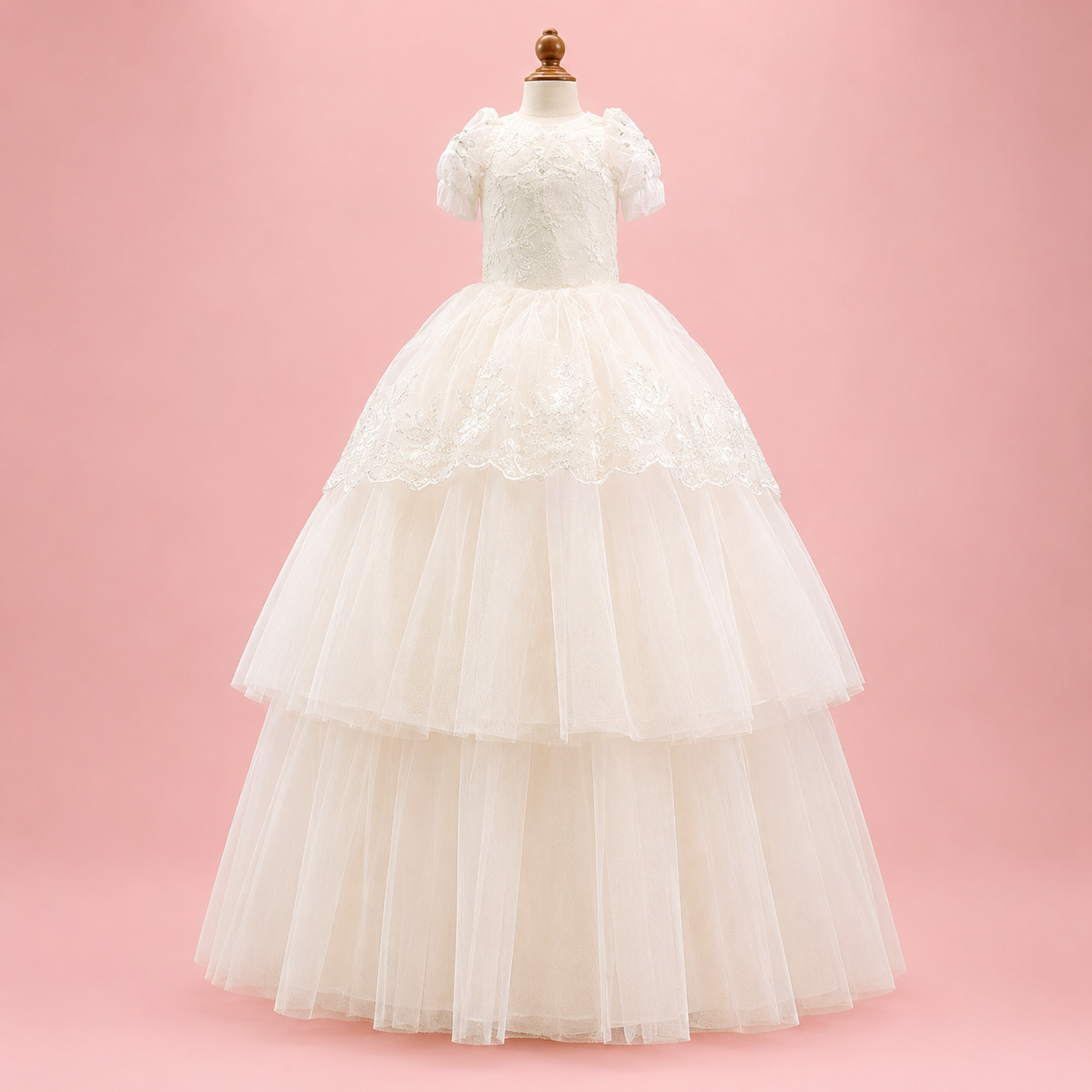 Princess pet wedding dress with layered tulle
