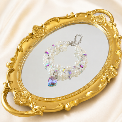 iridescent pearl pet necklace with heart charm