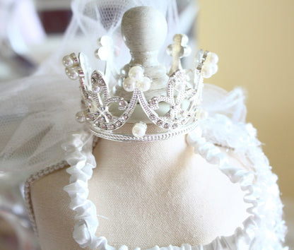 Royal Paws Tiara Veil Pet Royal Dog Accessories